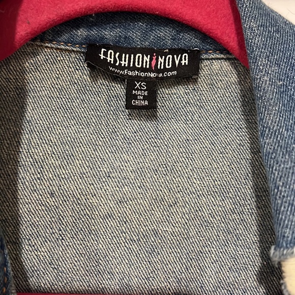 Distressed Jean Jacket - Picture 3 of 4